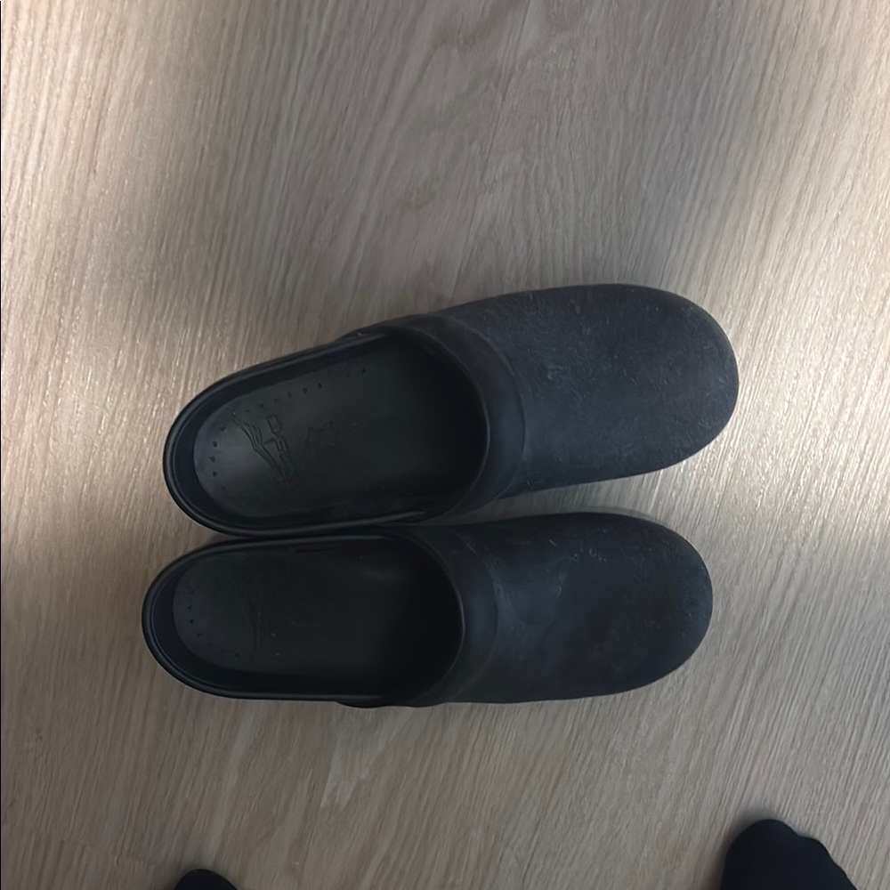 dansko clogs wore one time in nursing school and didn’t like them